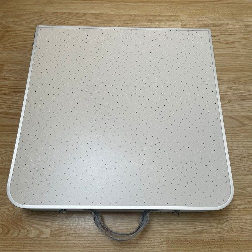 table 4 tabourets